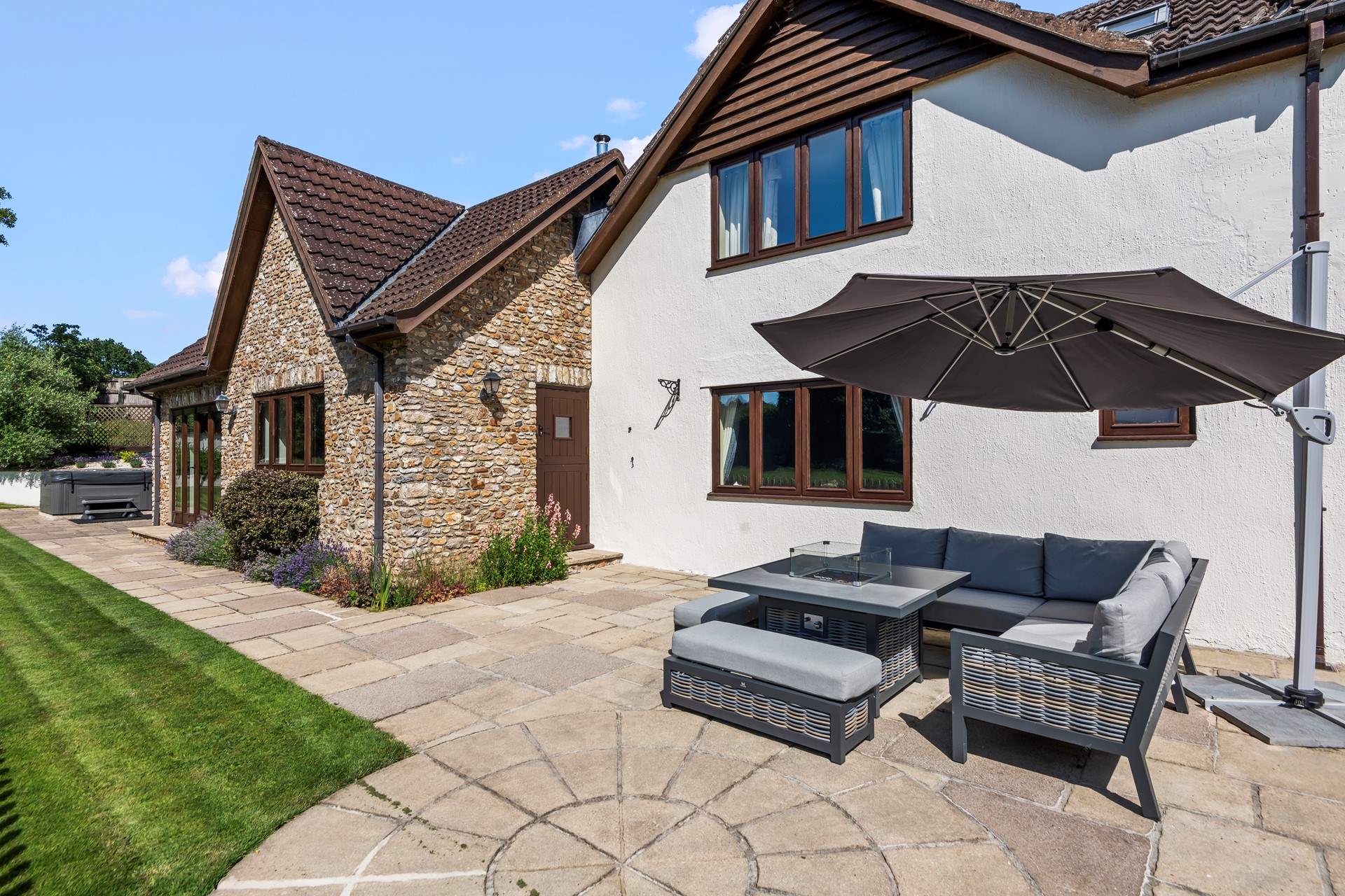 Soaking up the sun in this beautiful fully enclosed area is the perfect way to spend the day.