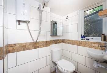 A simple wet-room to wash away your day.