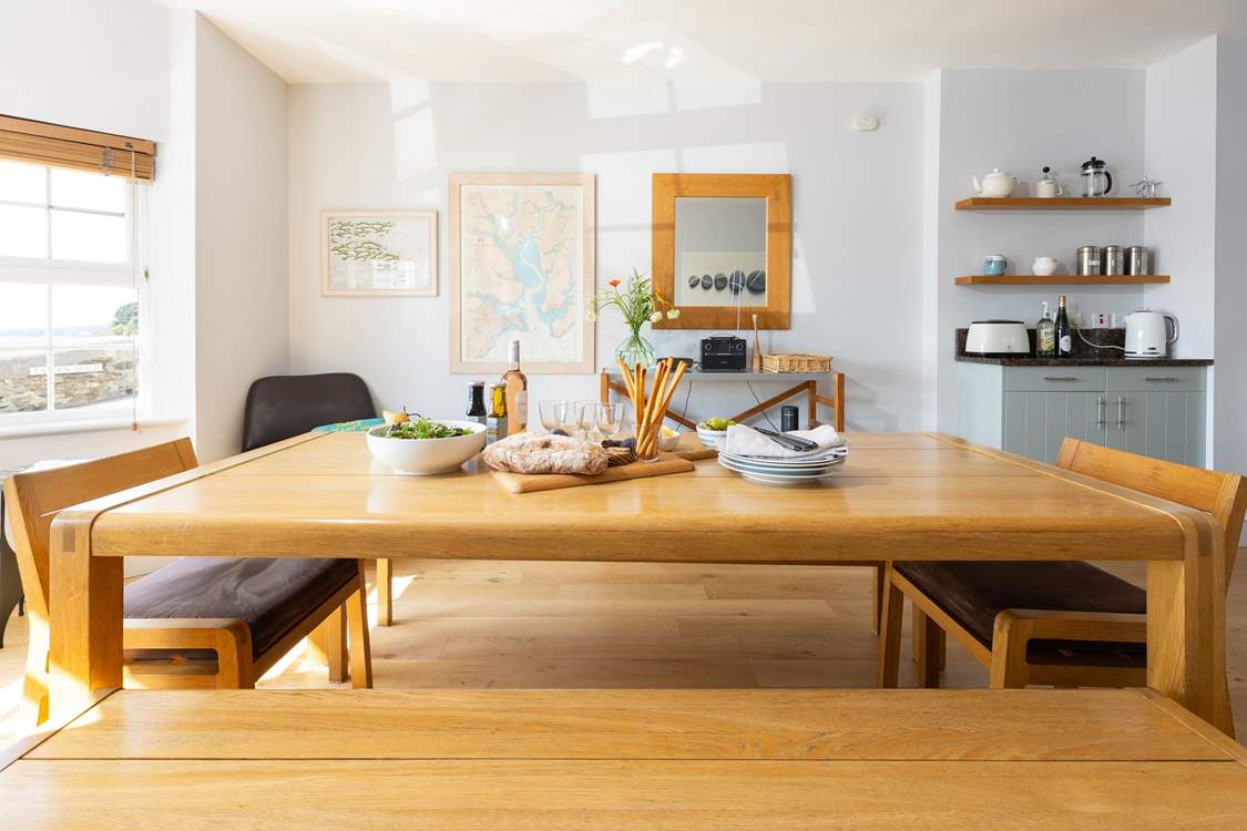 The perfect space to plan your next holiday adventure.