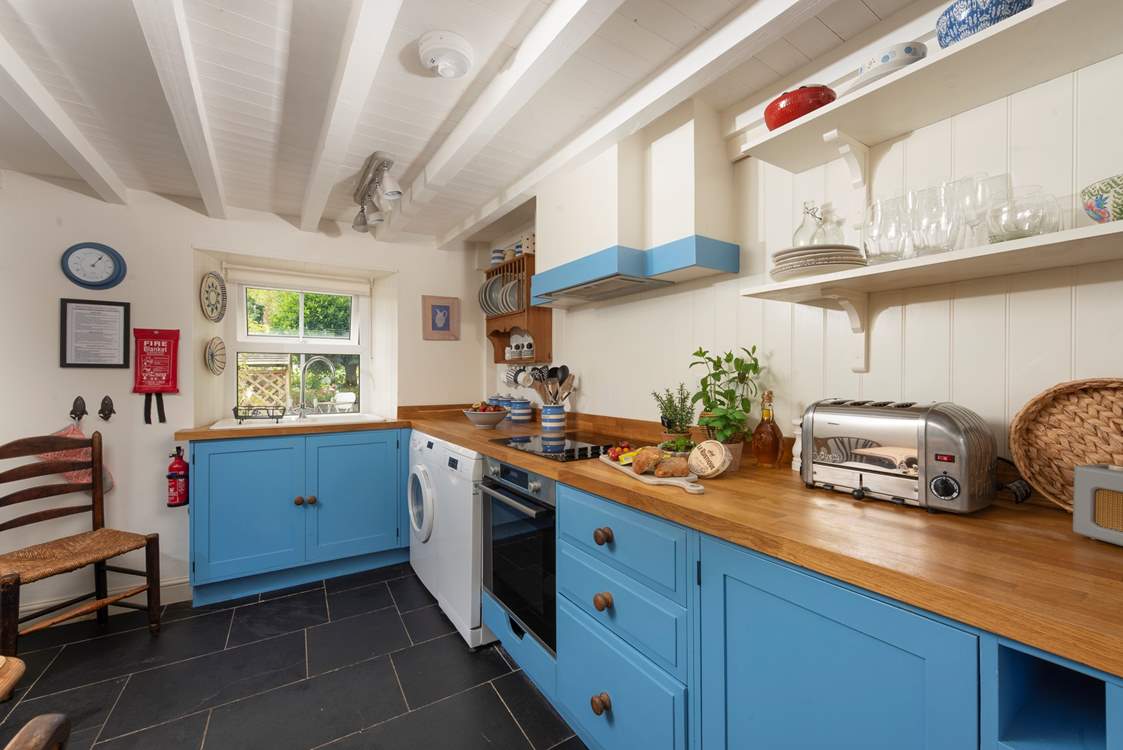 A cosy cottage kitchen.