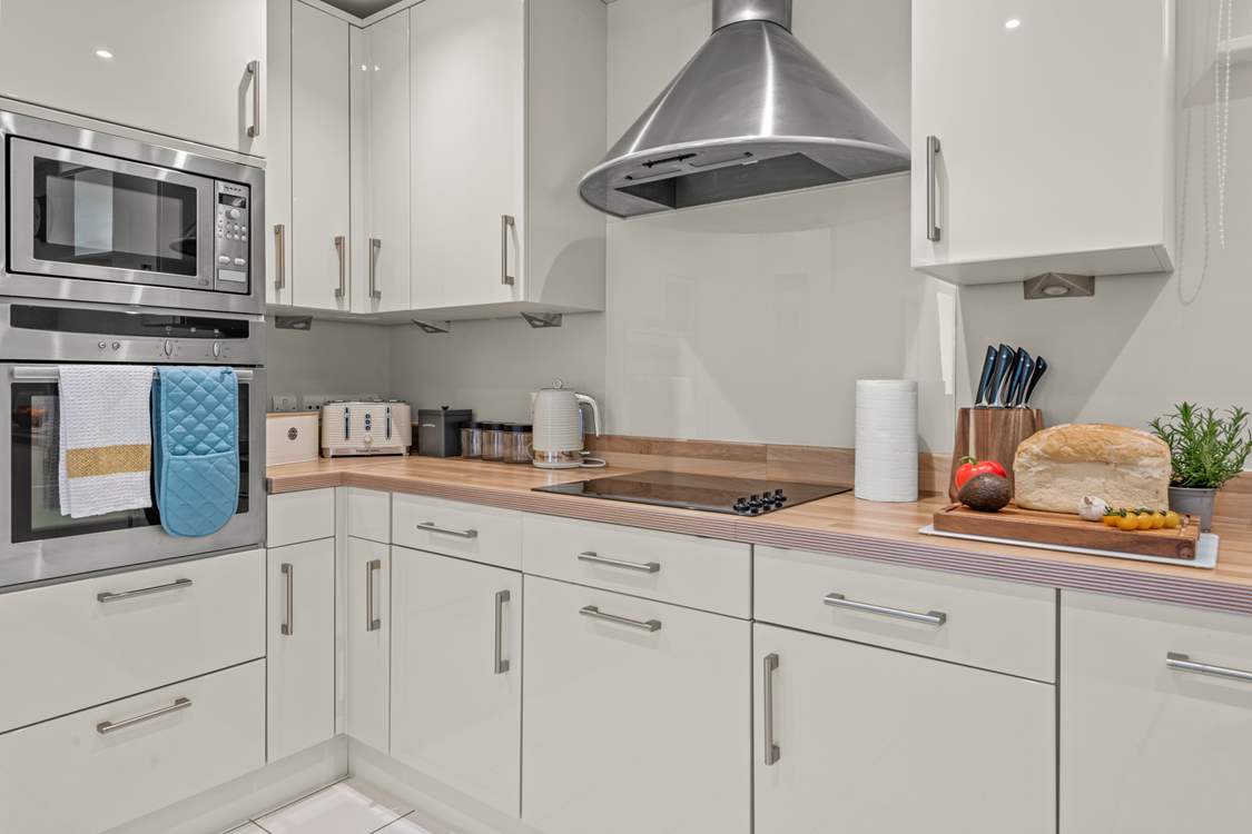 The kitchen boasts all the equipment you will need to fulfil any culinary requirements.