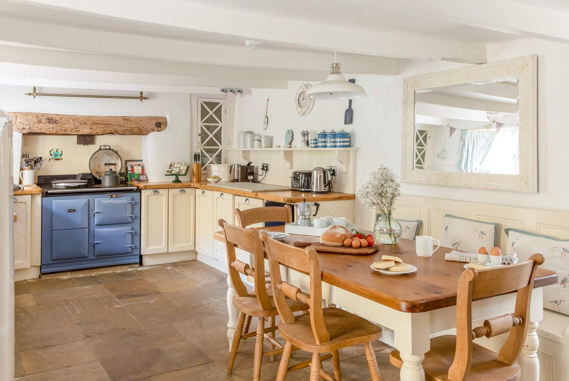 The cosy kitchen/diner is such a lovely spot for group meals. 