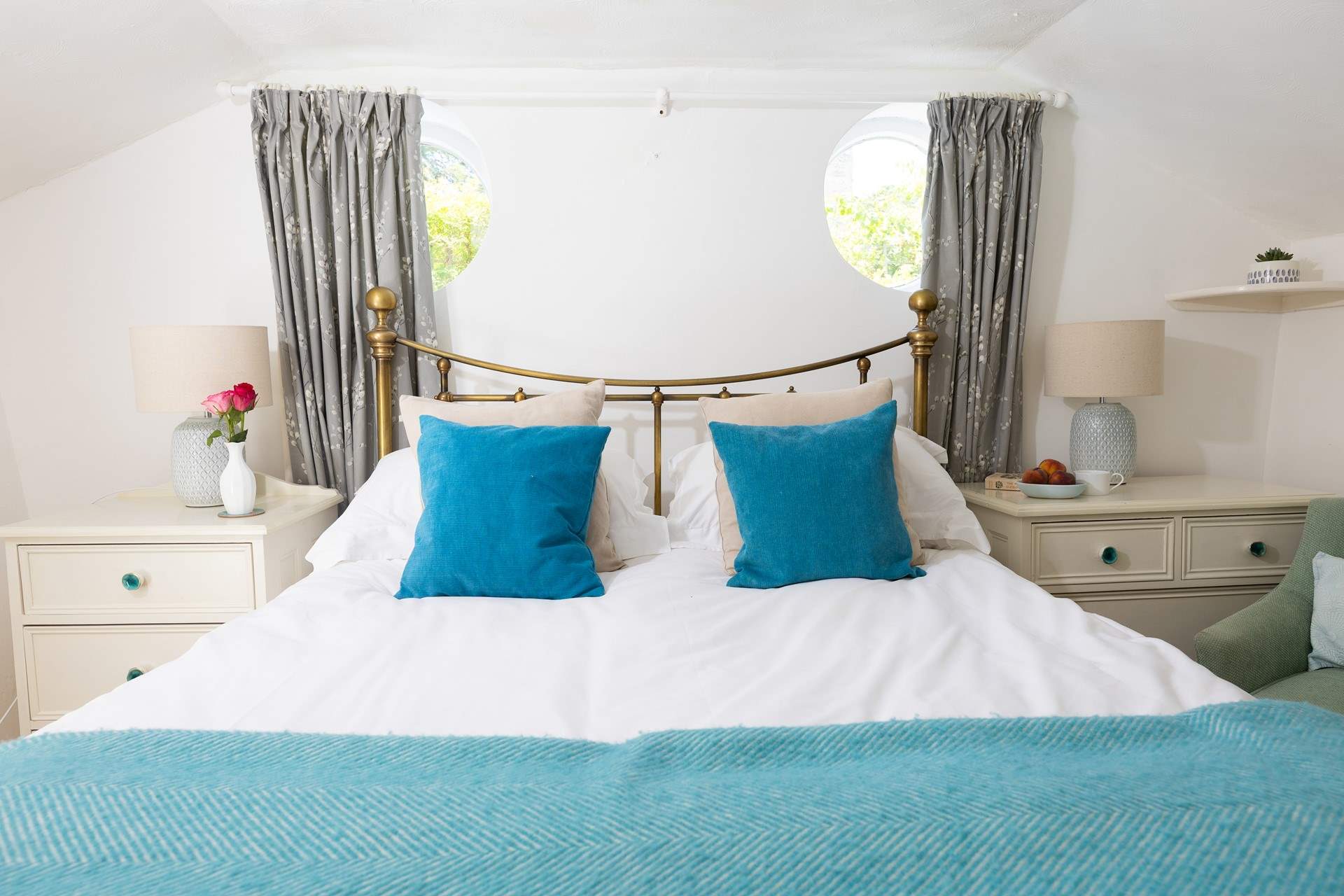 This lovely bedroom is so peaceful (bedroom 1). 