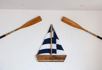 A lovely nautical touch.