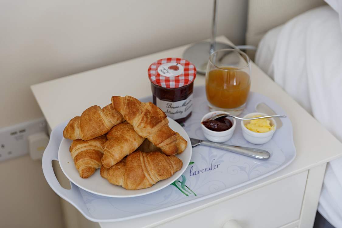 Breakfast in bed! Why not, you are on holiday!