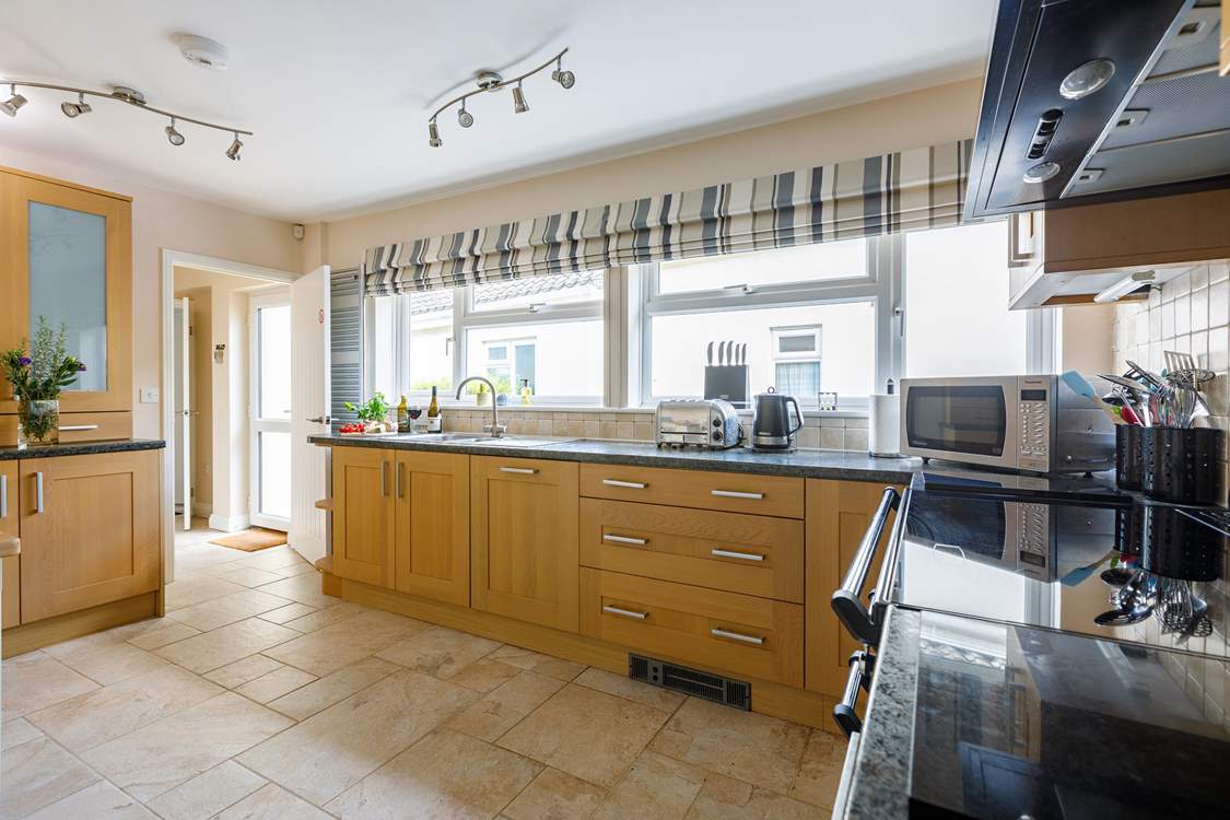 The light and bright kitchen...