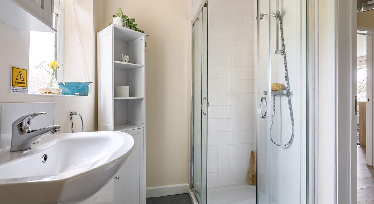 The family shower-room.