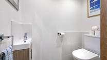 The convenient cloakroom. 