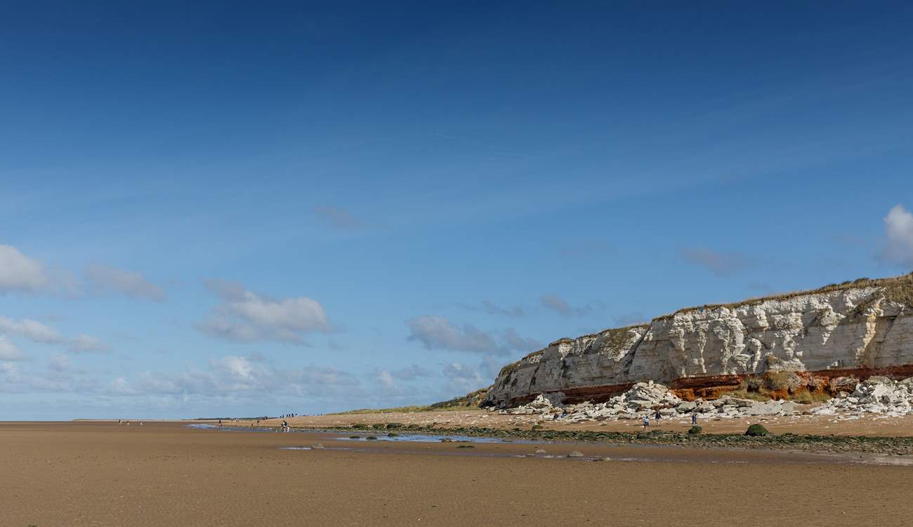 The iconic striped cliffs close to the promenade.