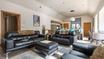 An ideal base for a family or group of friends. 