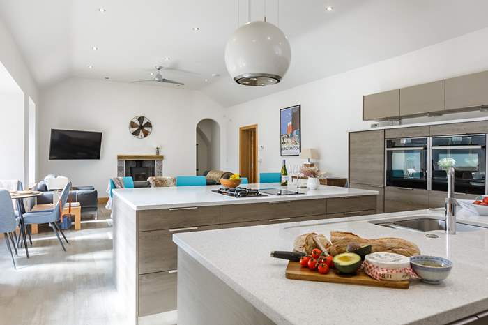 Lynnfield Hall,Sleeps 4 + cot, Hunstanton