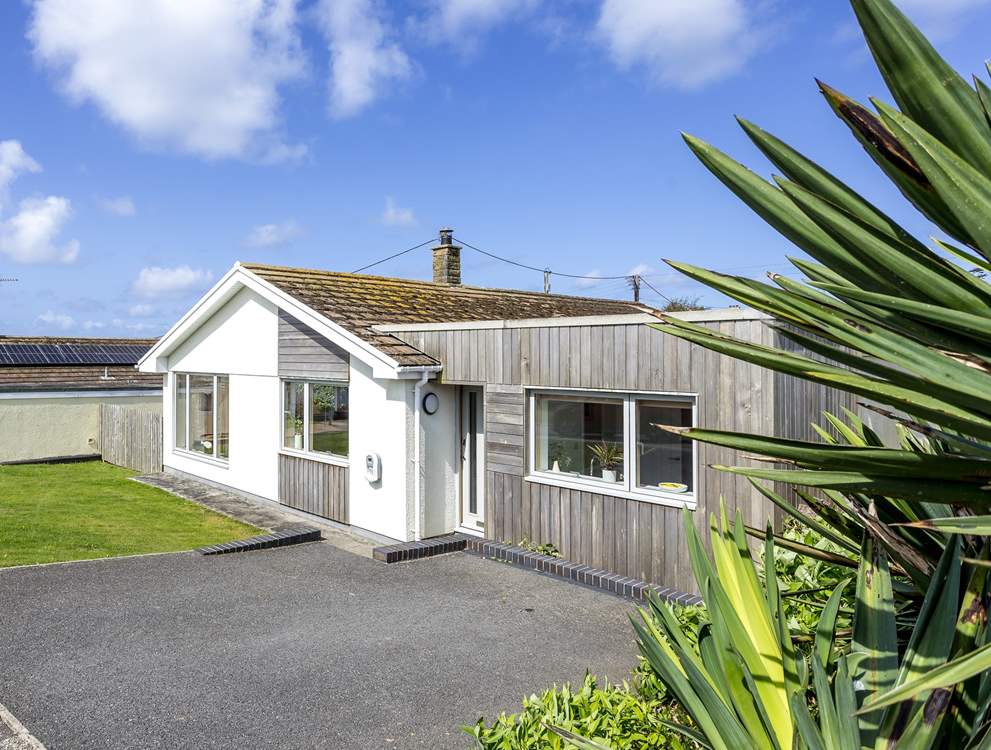 Welcome to Stellan, a stylish coastal retreat with views of the stunning beach in Port Isaac.