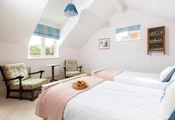 This bedroom overlooks the creek too, see if you can spot a kingfisher or a heron (bedroom 3). 