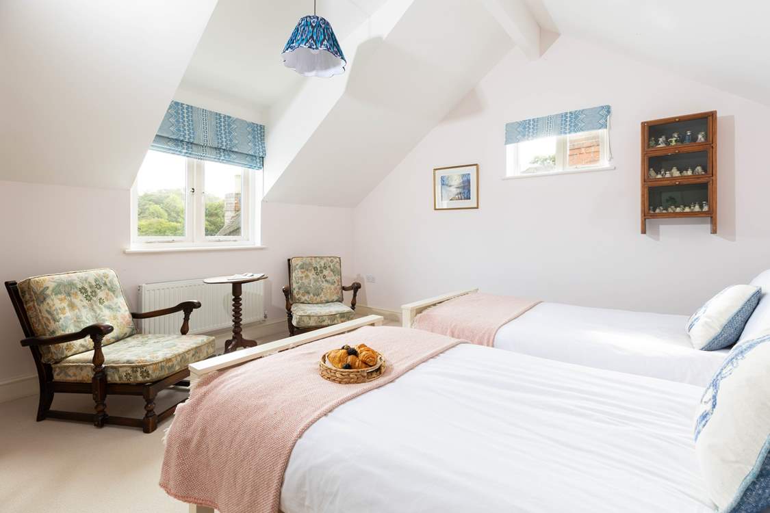 This bedroom overlooks the creek too, see if you can spot a kingfisher or a heron (bedroom 3).
