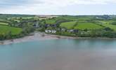 Set on the banks of the creek, what an idyllic spot.  - Thumbnail Image