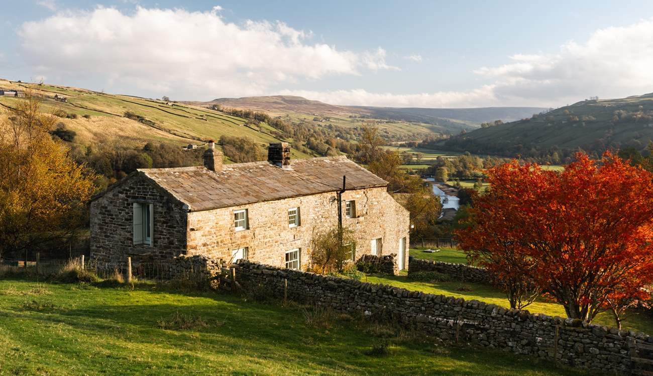Nestled above the Dale with far reaching views.