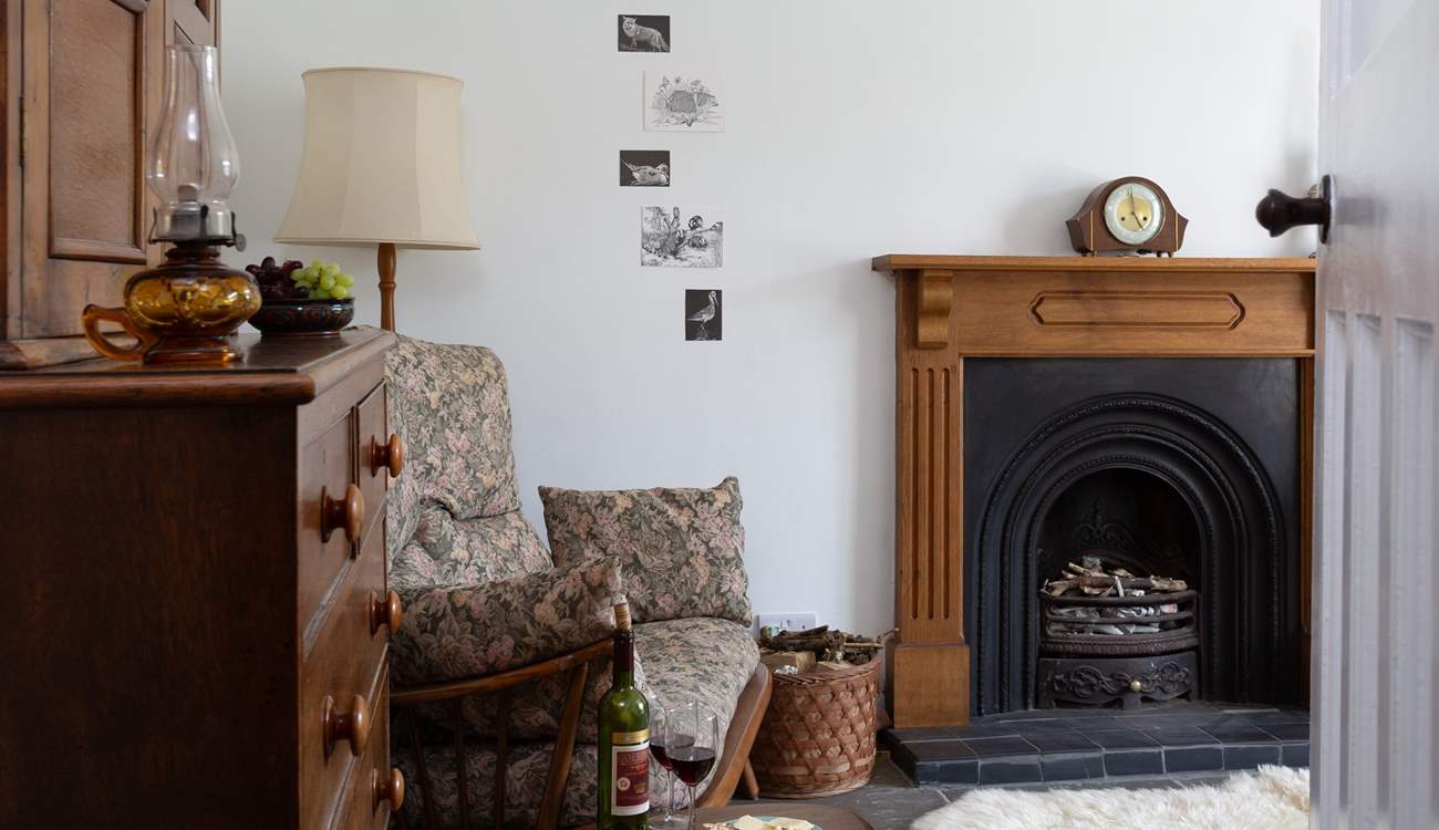 Cosy up in front of the open fire on cooler evenings.