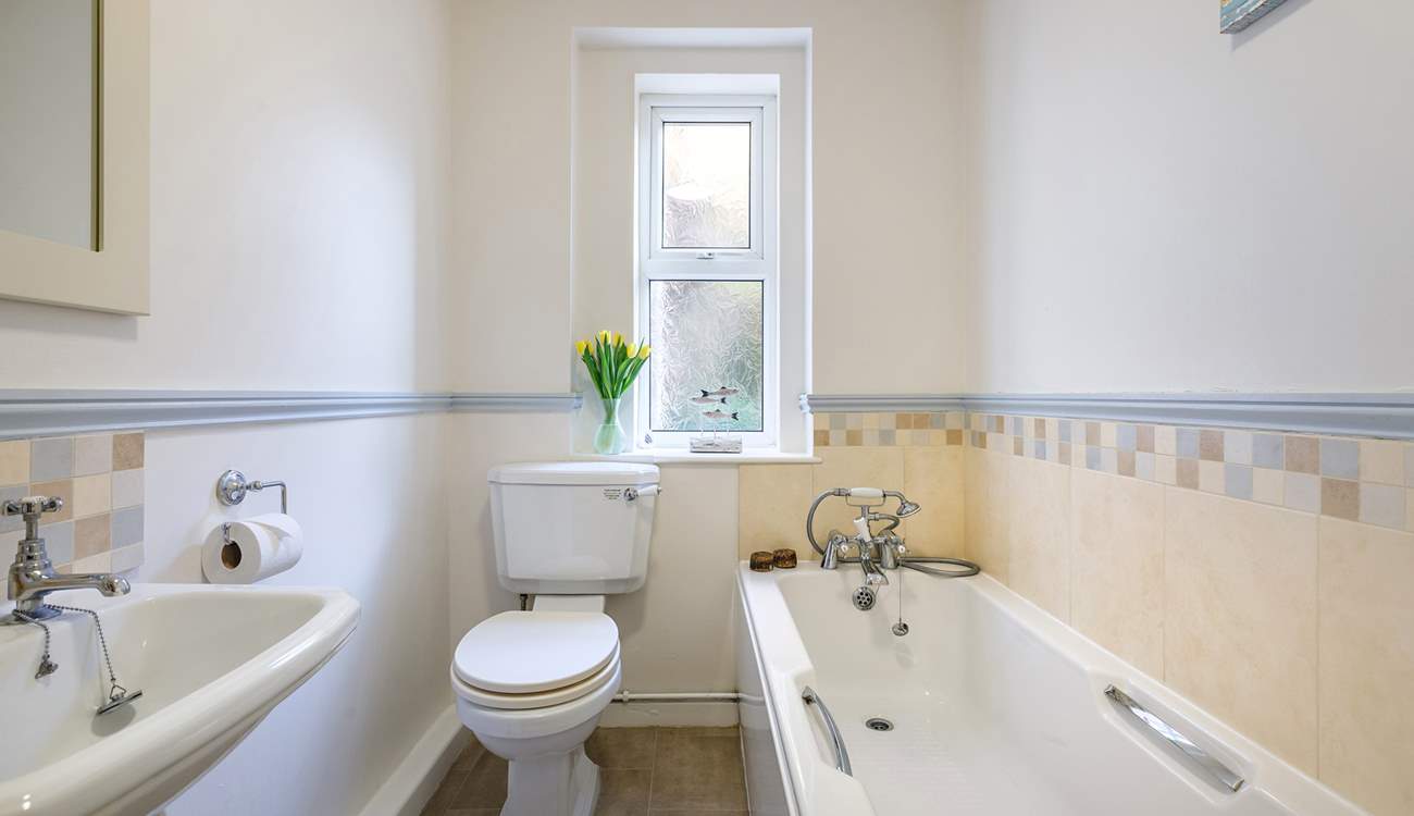 Light and airy family bathroom.