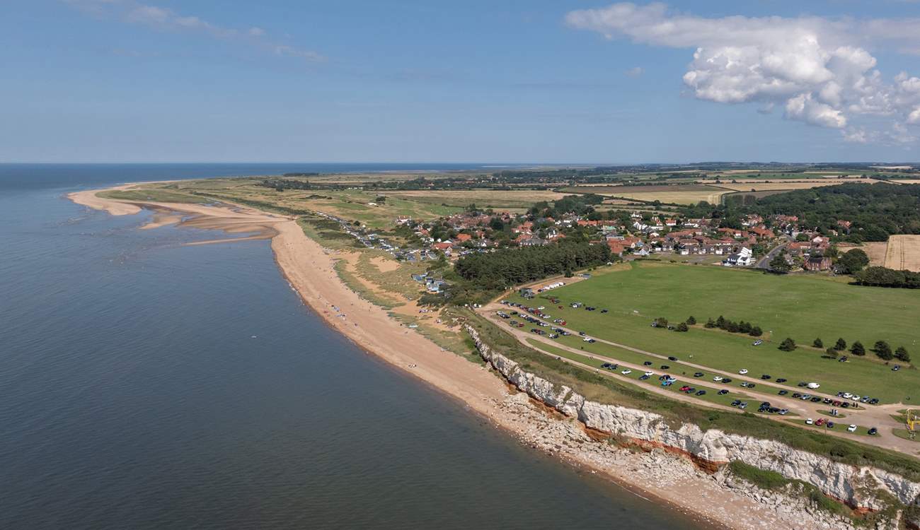 Explore the area at low tide with a lovely walk along the coast to Old Hunstanton and beyond