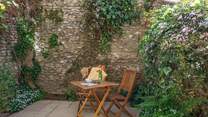 Enjoy your favourite tipple in this secluded hideaway.