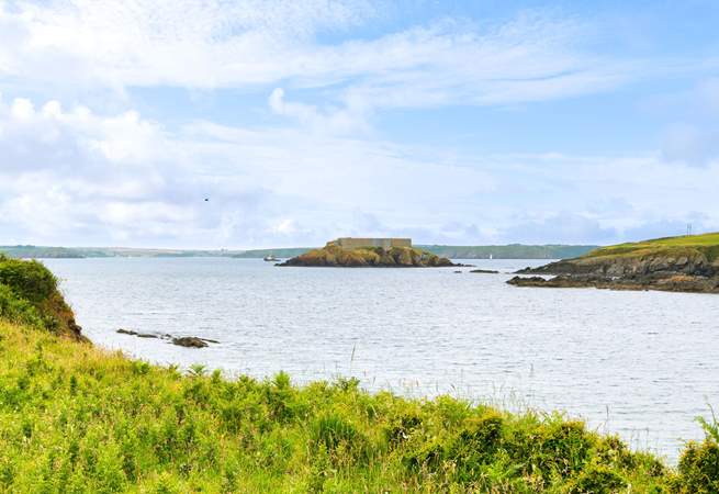 The coast path is perfect for walkers. Discover stretches of golden sands, craggy coves and pretty seaside villages. 