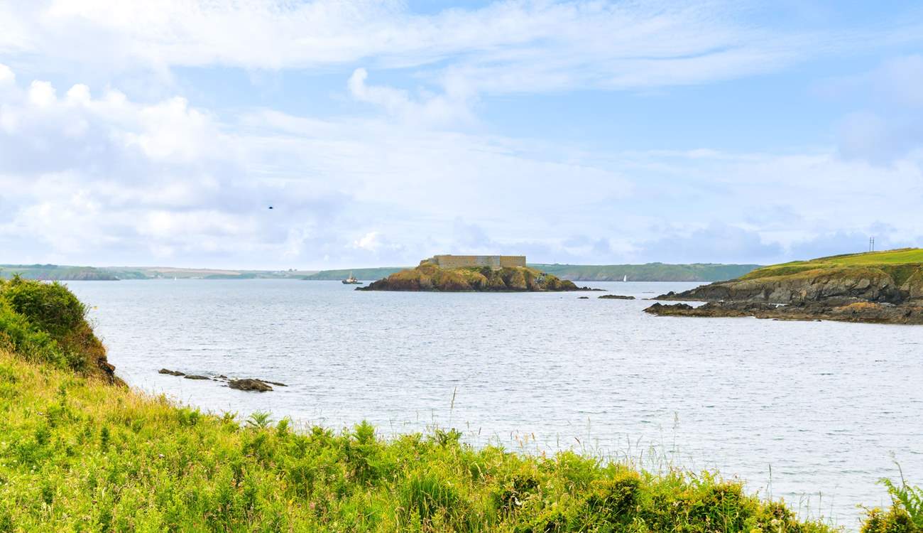 The coast path is perfect for walkers. Discover stretches of golden sands, craggy coves and pretty seaside villages. 
