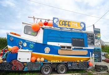 During school holidays try the award-winning street food, most with a seafood twist from Cafe Mor. Located in the garden of The Old Point House inn. 