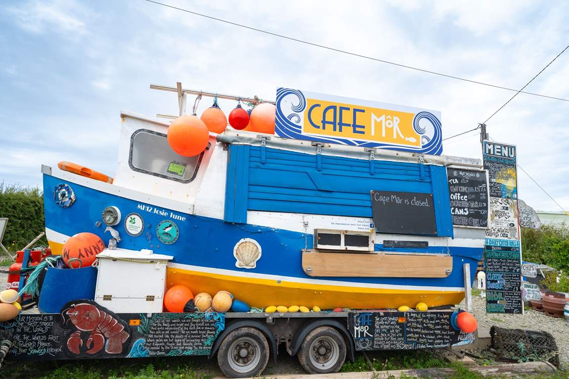 During school holidays try the award-winning street food, most with a seafood twist from Cafe Mor. Located in the garden of The Old Point House inn.