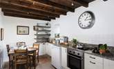 The granite worktops add style to this room. - Thumbnail Image