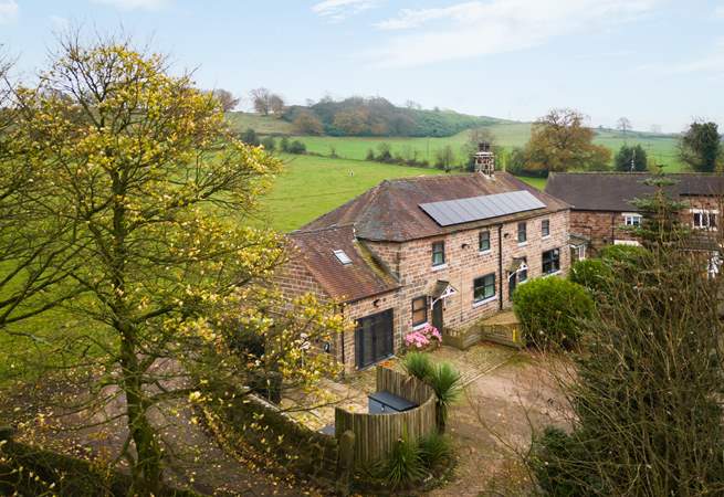 Wetley Abbey Cottage is nestled in the lower Peak District.