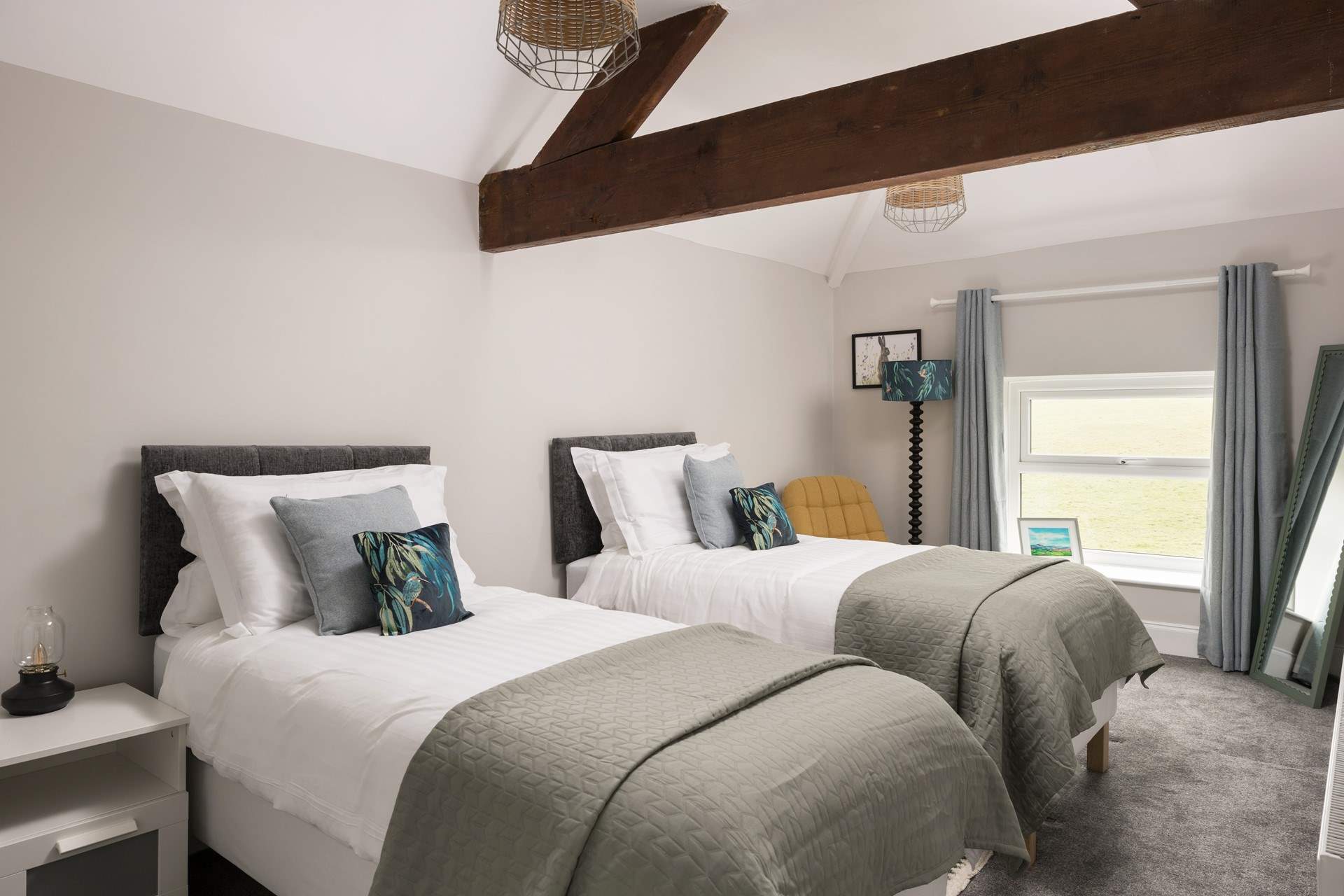 The spacious twin bedroom.