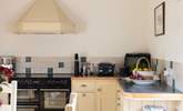 The kitchen is excellently equipped. - Thumbnail Image