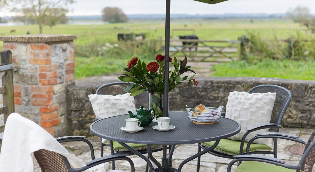 A cream tea on arrival? Yes please!