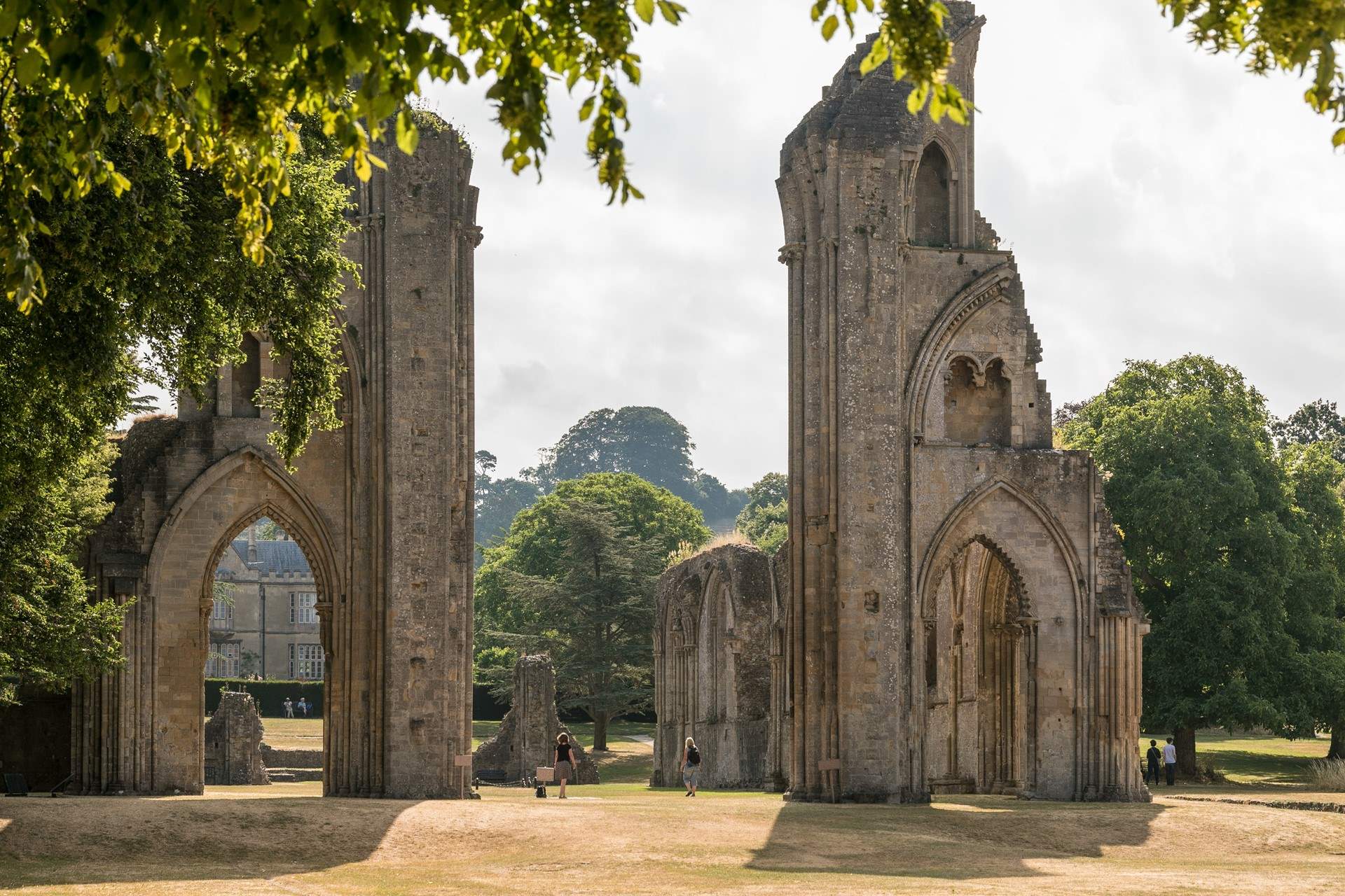 Nearby Glastonbury has a magnificent ruined abbey to explore.