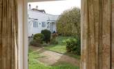 A door from the main bedroom opens out to the communal garden. - Thumbnail Image