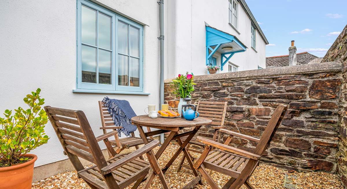 Sitting in the enclosed courtyard is the perfect space to enjoy a good book or touch of dining al fresco.