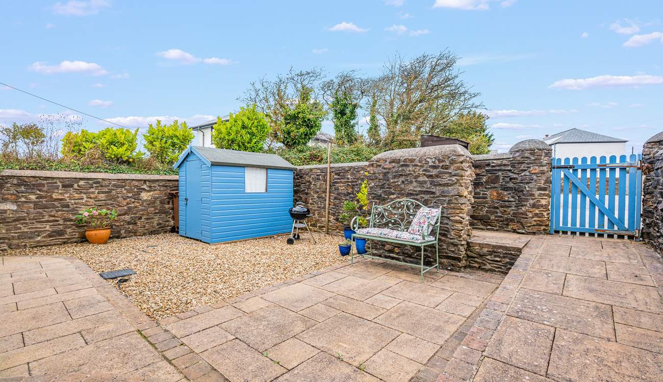 So much fully enclosed external space to enjoy.