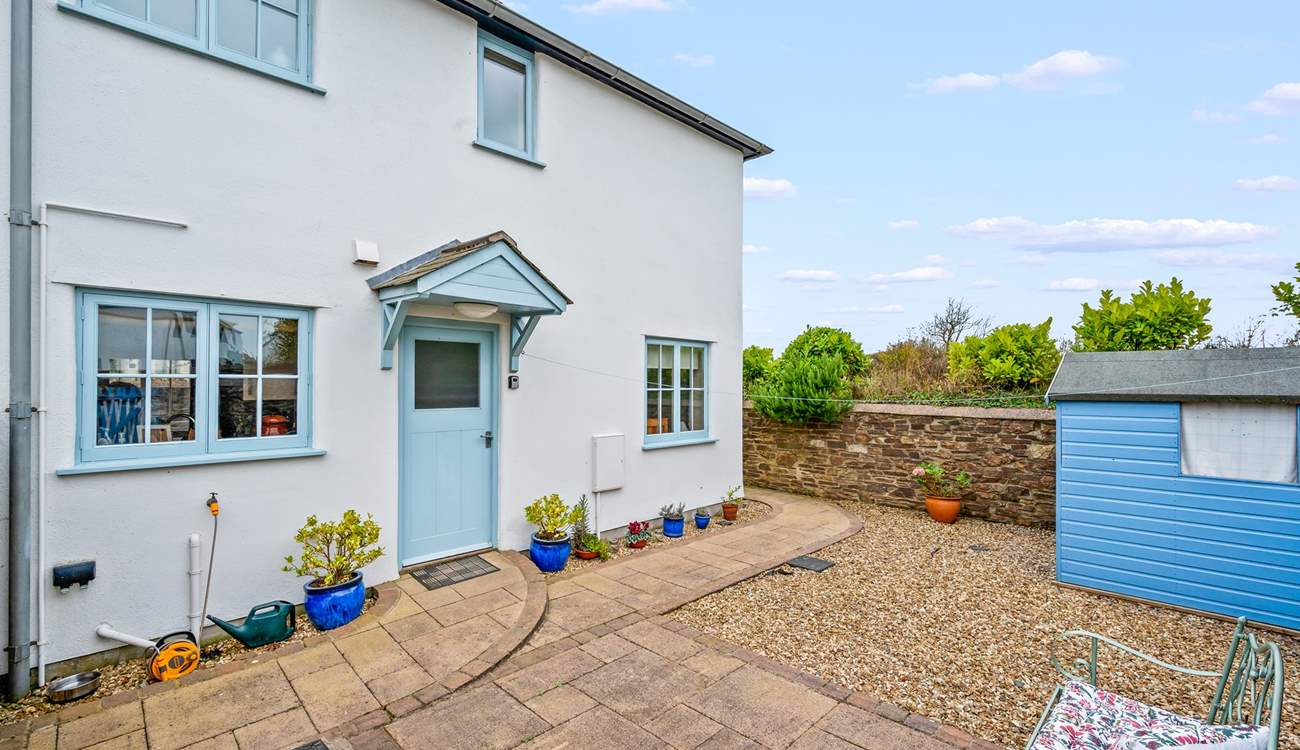 Welcome to 4 Pickwick Cottages.