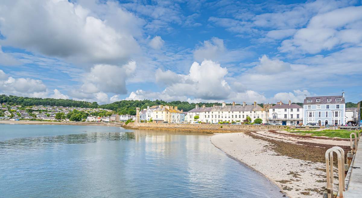 Discover the spellbinding beauty of Beaumaris. 