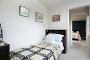 This single bedroom is opposite the main bedroom and suitable for adults or children.