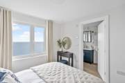 More of those stunning sea views to wake up to.