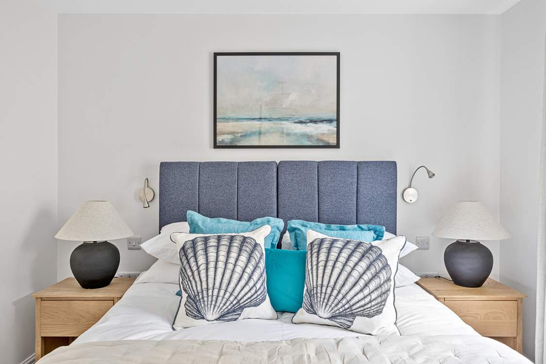 Bedroom 3 can be set up as a king-size bed or twin beds - providing great flexibility.