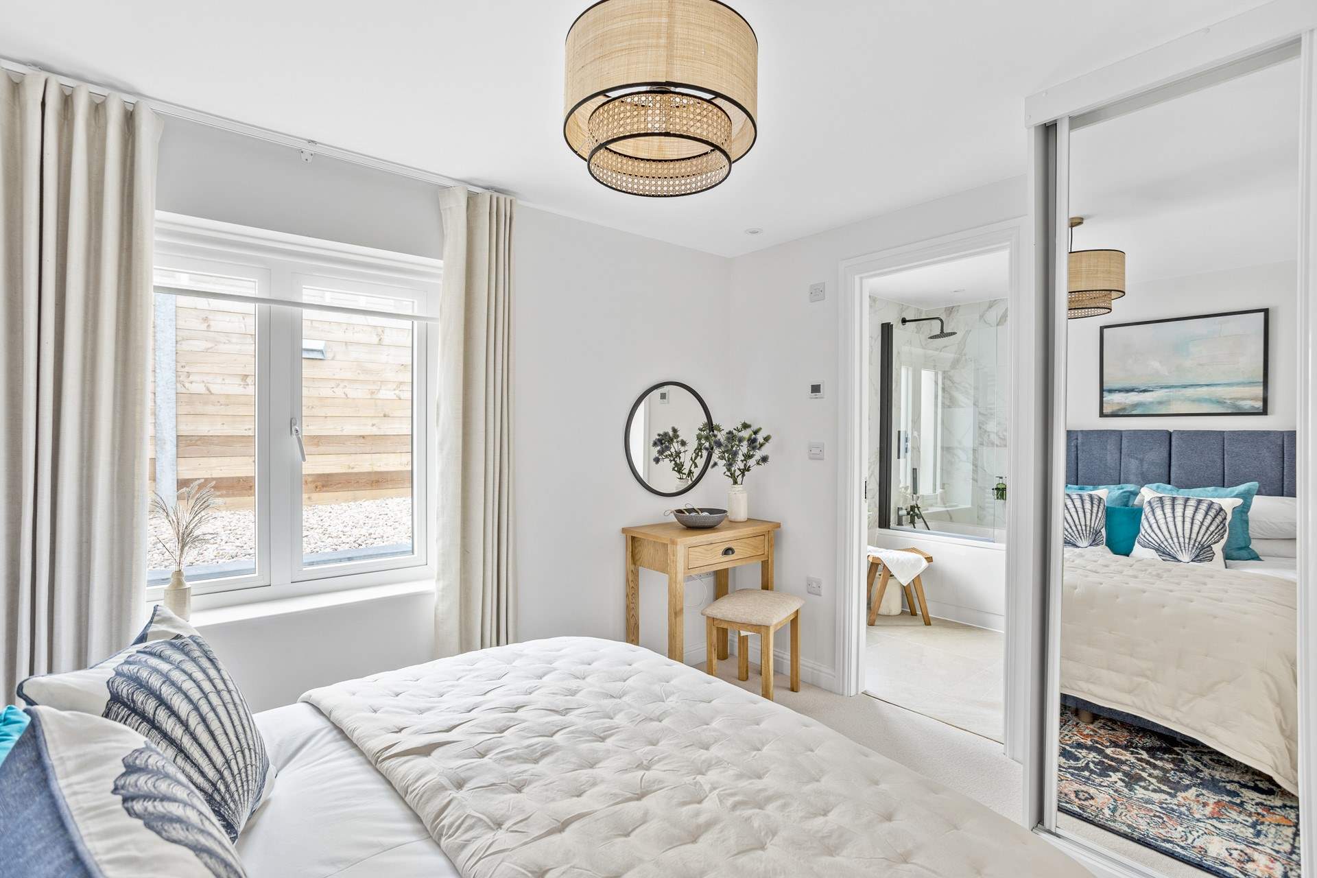 Plenty of storage for all your holiday gear.