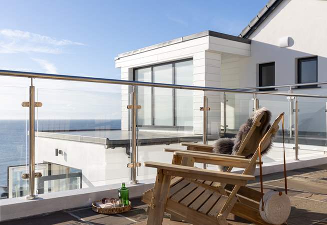 The different levels give you a choice of places to sit out and enjoy those wonderful views.