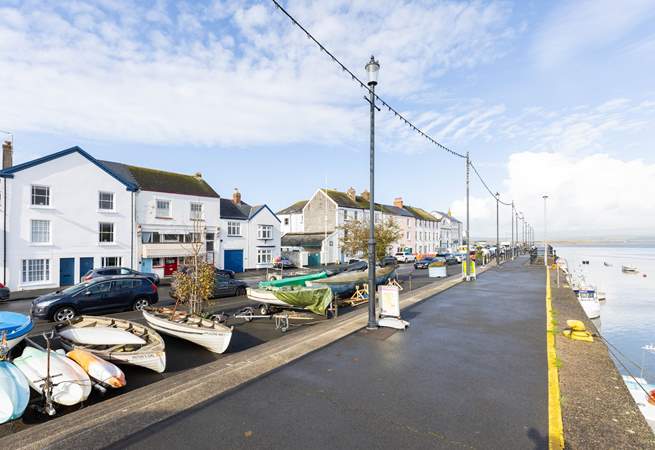 Open the door, stroll over to the quay and relax into your north Devon holiday.