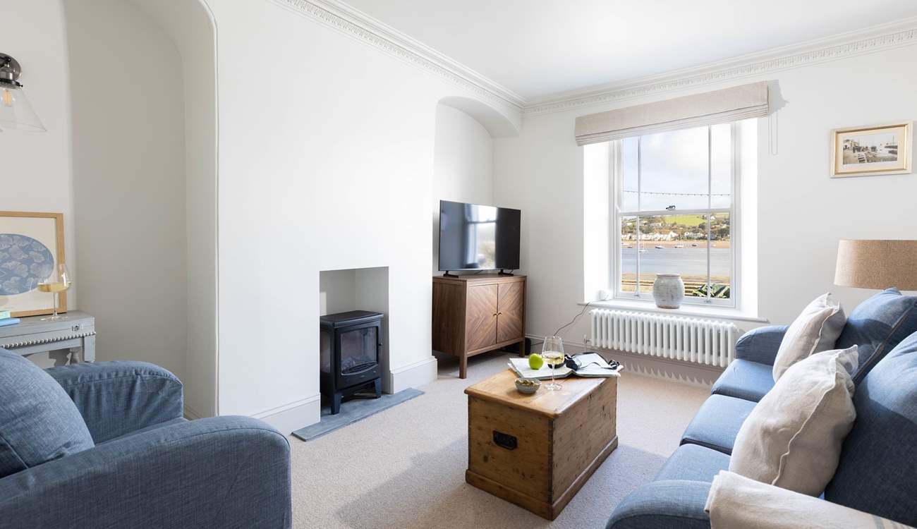 The sitting-room offers the perfect setting to sit back and relax into a holiday by the sea.