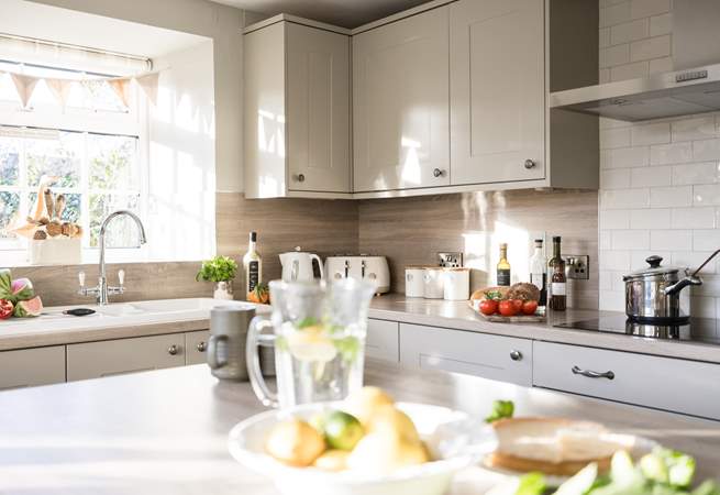 The island is perfect to perch by and watch the chef at work. 