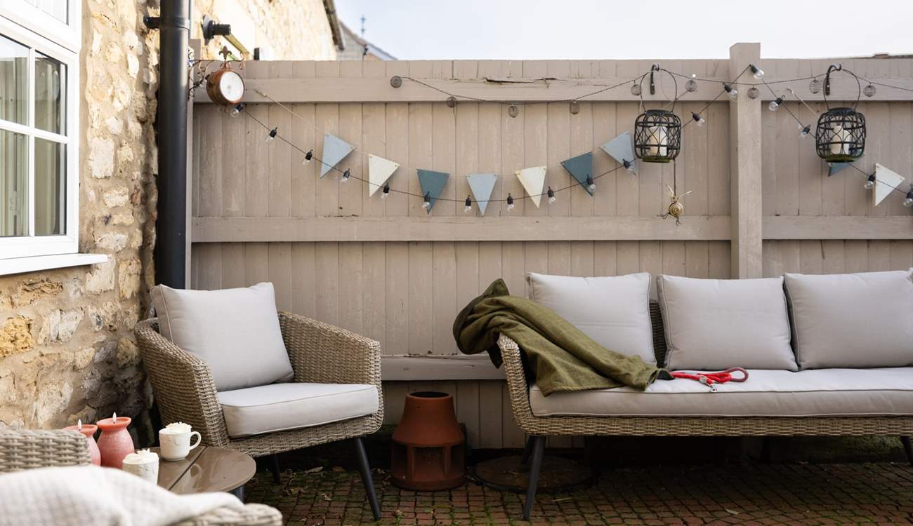 Grab a cup of hot chocolate and sit awhile in the garden. 