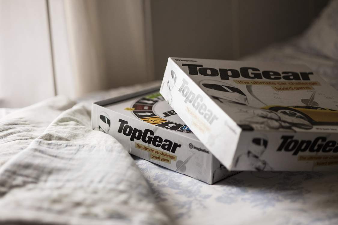 A family holiday is a great time to play games.
