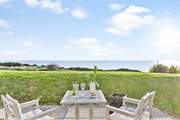 Welcome to Seascape - The Garden Flat.
